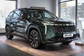 Купить Geely Atlas 2.0 AMT (200 л.с.) Flagship Зелёный новый / К-6-107489 в наличии по цене 3 399 990 руб в АвтоСпецЦентр - официальный дилер