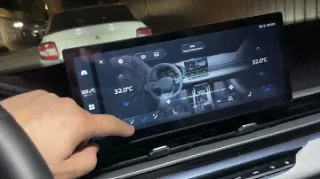 Geely Emgrand 2023