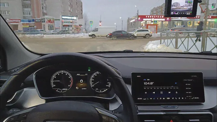 Geely Coolray победитель снега и льда